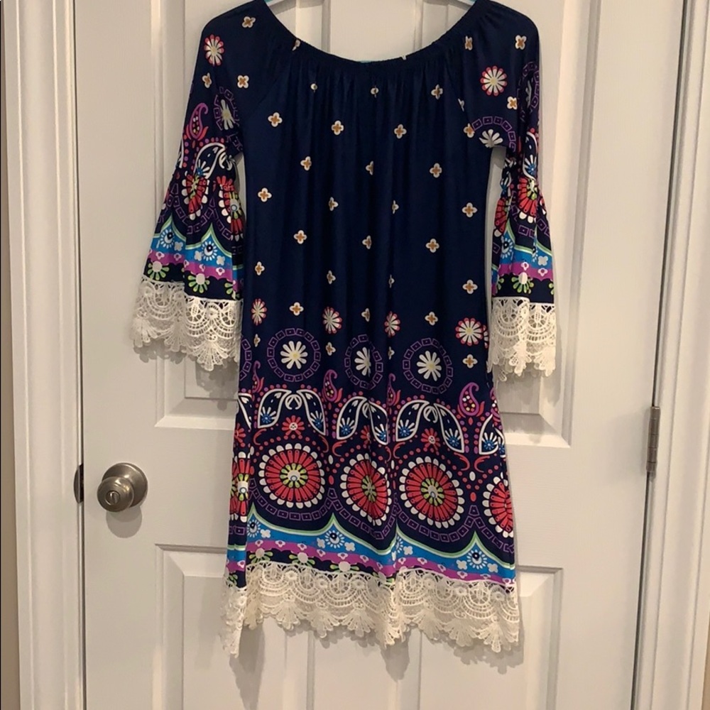 Flower dress - Picture 2 of 5
